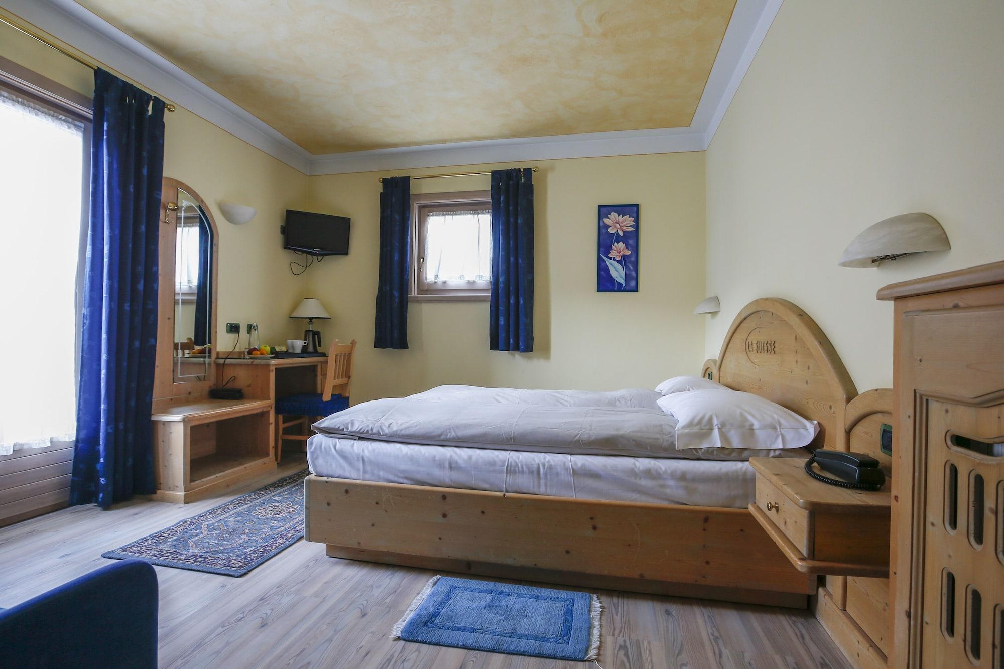 ליביניו Hotel "La Suisse" מראה חיצוני תמונה