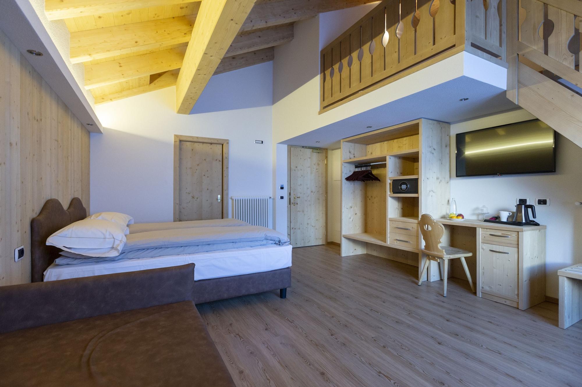 ליביניו Hotel "La Suisse" מראה חיצוני תמונה