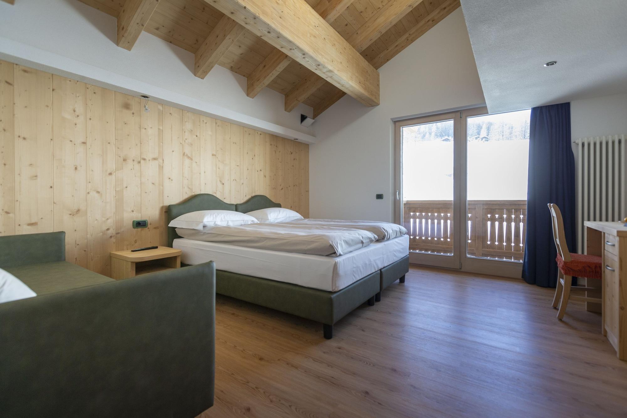 ליביניו Hotel "La Suisse" מראה חיצוני תמונה