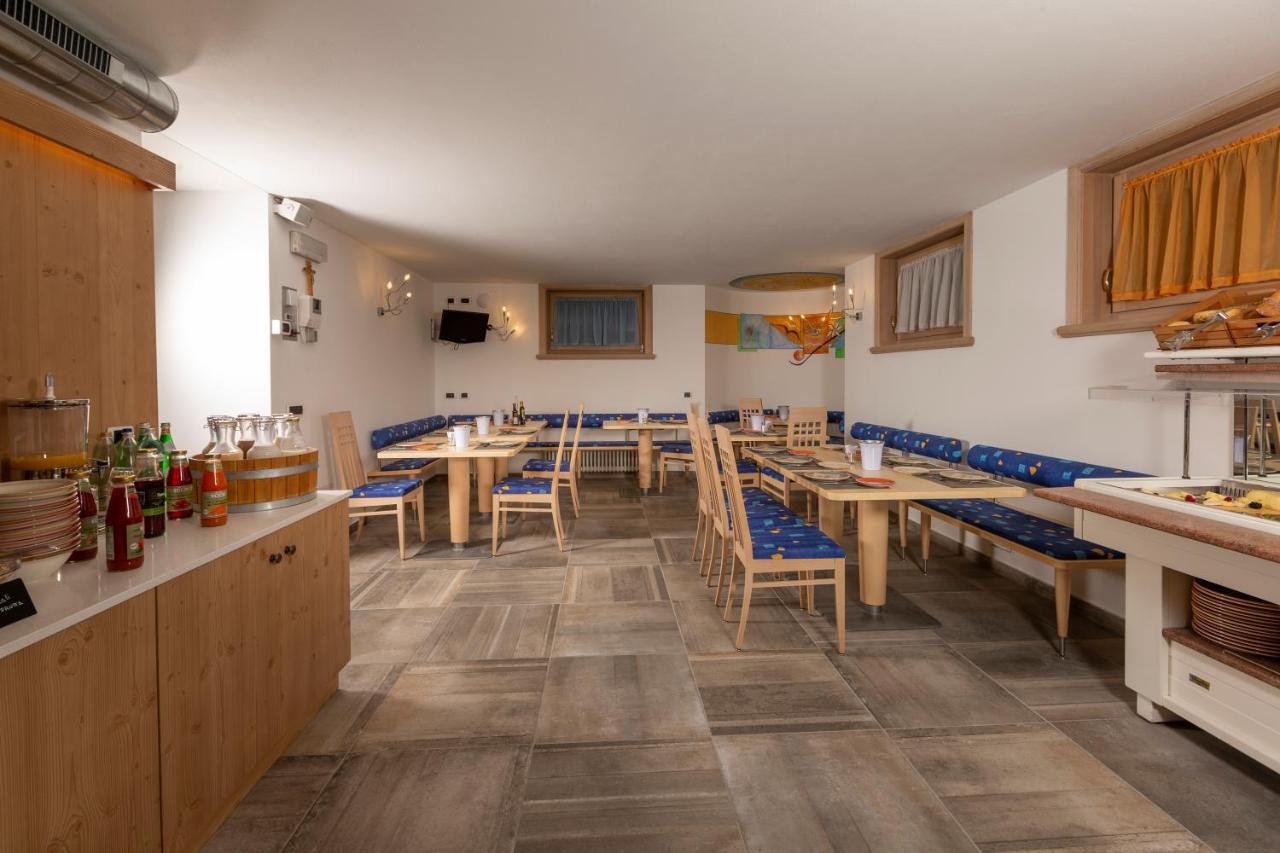 ליביניו Hotel "La Suisse" מראה חיצוני תמונה